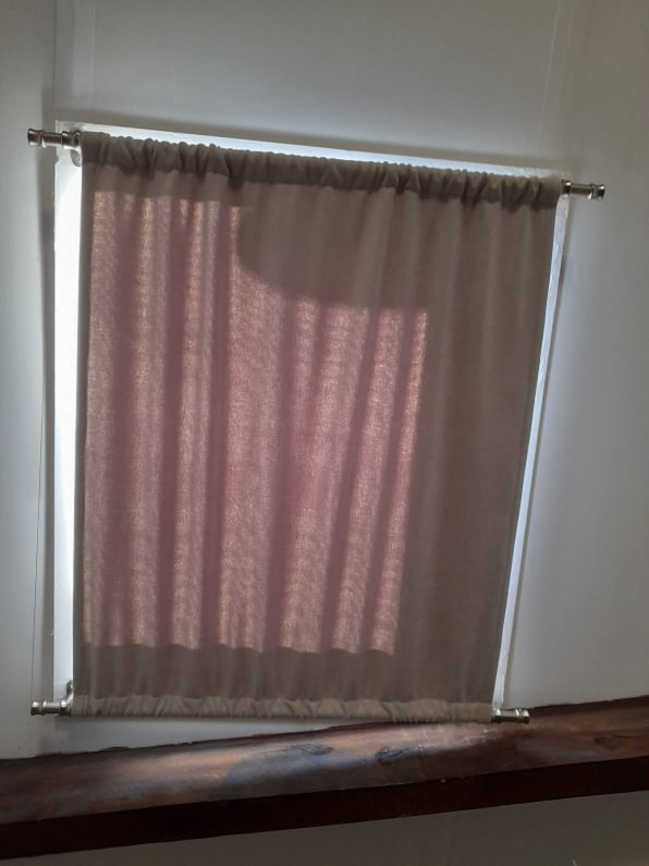 Kati couture broderie : Photo ameublement 5